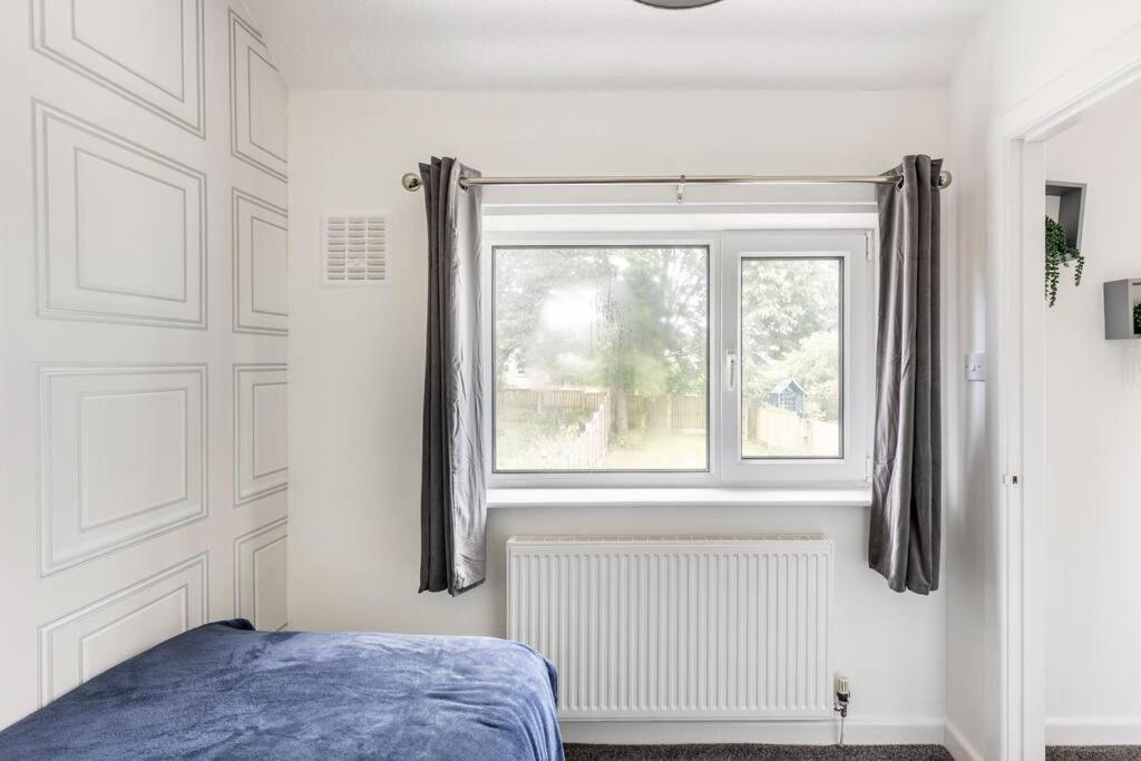 Entire Charming 5-Bed House In Darwen Blackburn Bb1 Free Parking Roadside Rishton المظهر الخارجي الصورة